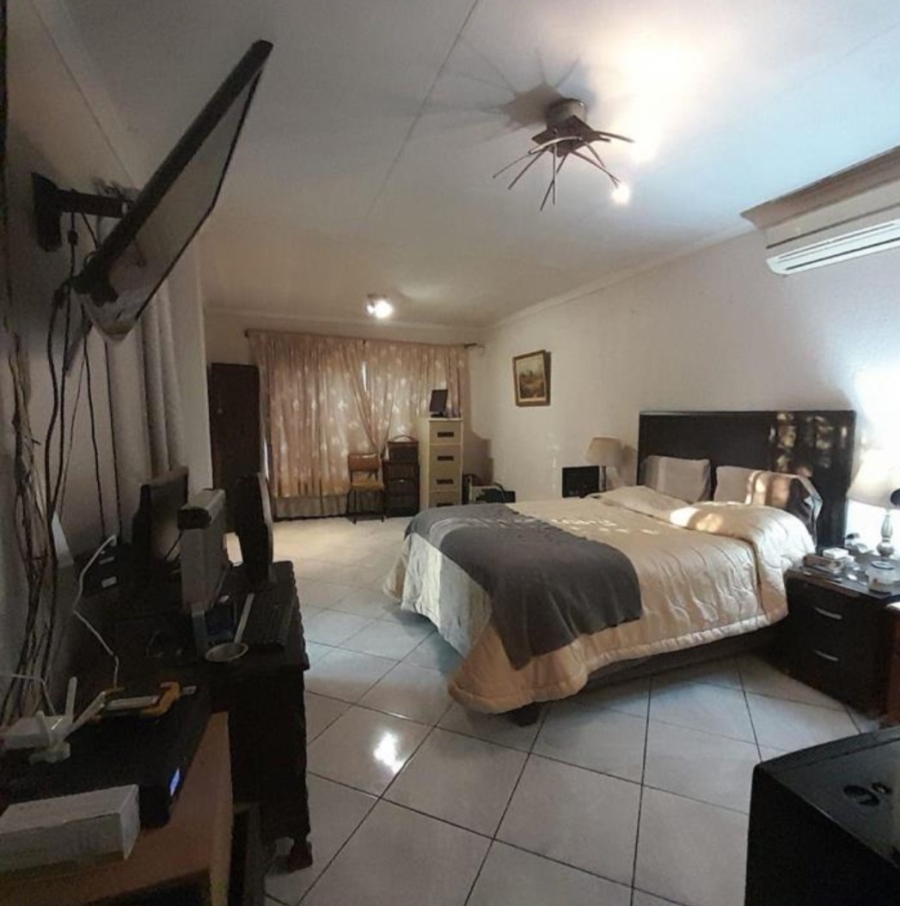 4 Bedroom Property for Sale in Doornpoort Gauteng