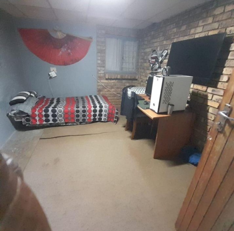 4 Bedroom Property for Sale in Doornpoort Gauteng