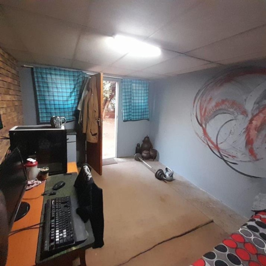 4 Bedroom Property for Sale in Doornpoort Gauteng