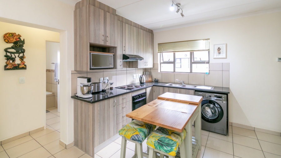 2 Bedroom Property for Sale in Barbeque Downs Gauteng