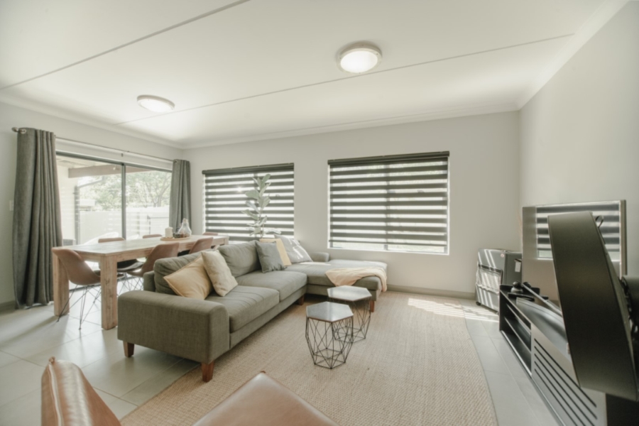 3 Bedroom Property for Sale in Carlswald Gauteng