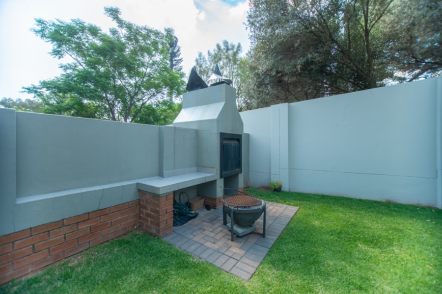 3 Bedroom Property for Sale in Carlswald Gauteng