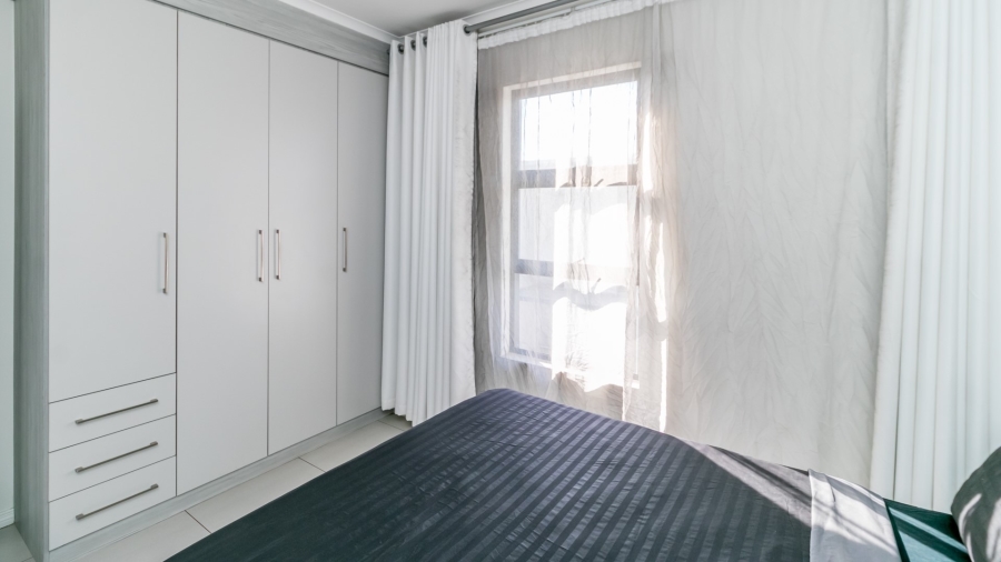 1 Bedroom Property for Sale in Carlswald Gauteng