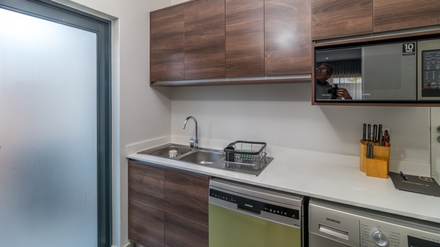 3 Bedroom Property for Sale in Crowthorne AH Gauteng