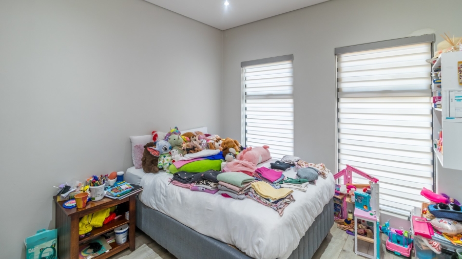 3 Bedroom Property for Sale in Crowthorne AH Gauteng