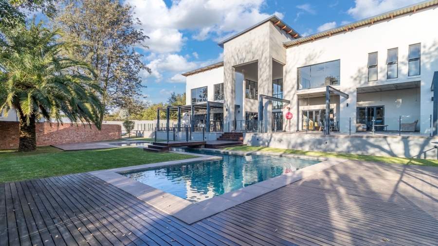 3 Bedroom Property for Sale in Crowthorne AH Gauteng