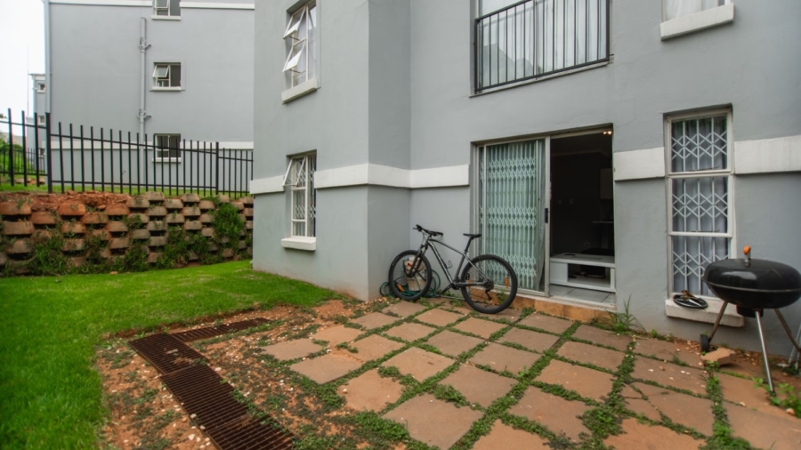 To Let 2 Bedroom Property for Rent in Northcliff Gauteng