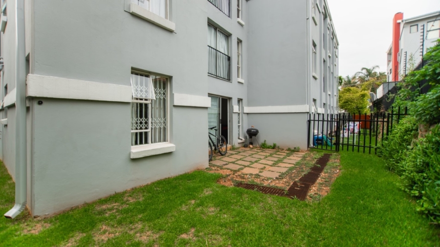 To Let 2 Bedroom Property for Rent in Northcliff Gauteng