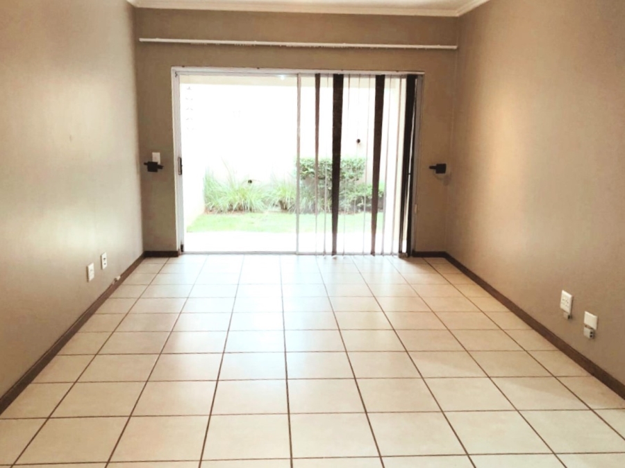 To Let 1 Bedroom Property for Rent in Bryanston Gauteng