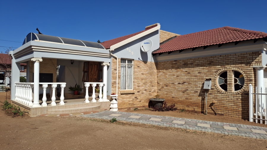 3 Bedroom Property for Sale in Soshanguve BB Gauteng