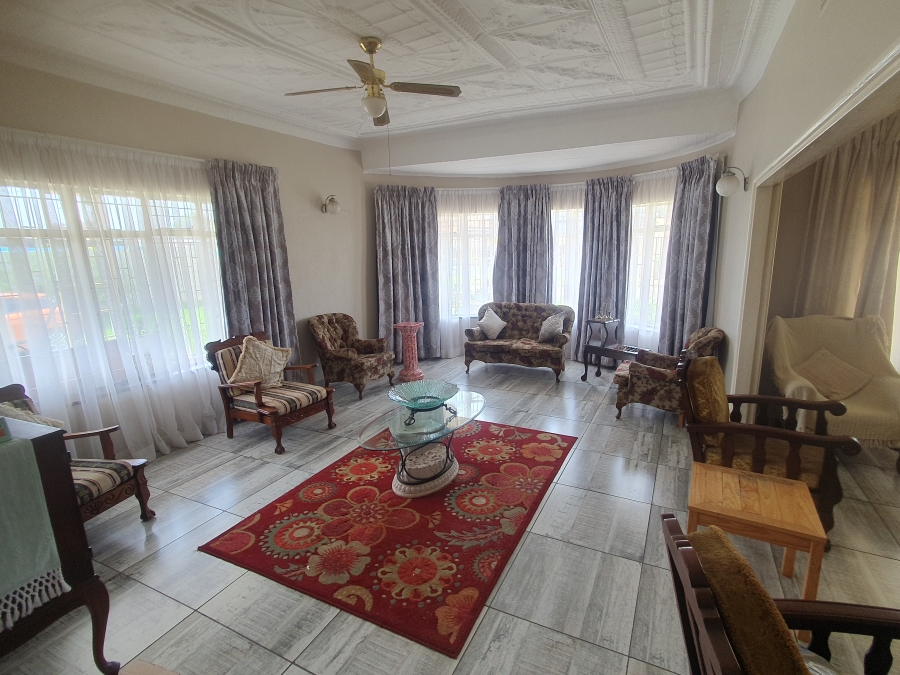 4 Bedroom Property for Sale in Geduld Gauteng