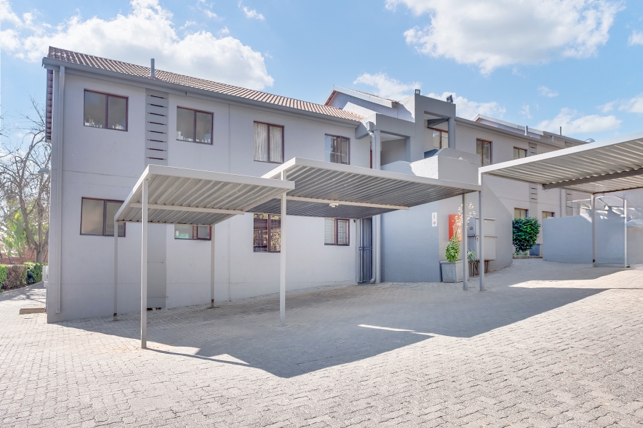 3 Bedroom Property for Sale in Bryanston Gauteng