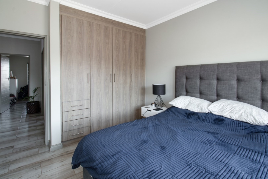 2 Bedroom Property for Sale in Carlswald Gauteng