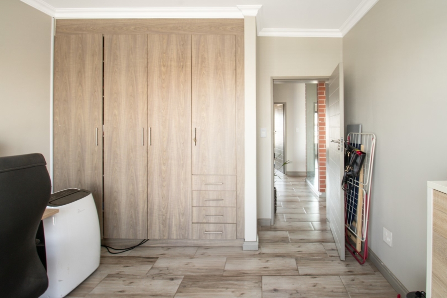 2 Bedroom Property for Sale in Carlswald Gauteng