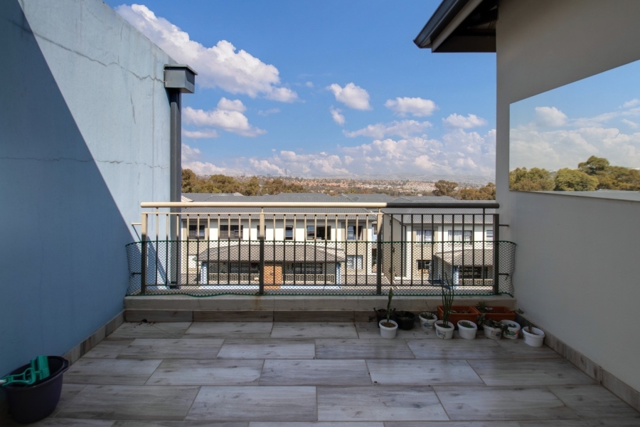 2 Bedroom Property for Sale in Carlswald Gauteng