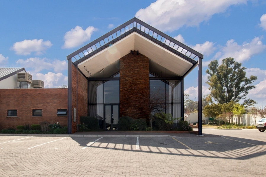 2 Bedroom Property for Sale in Carlswald Gauteng