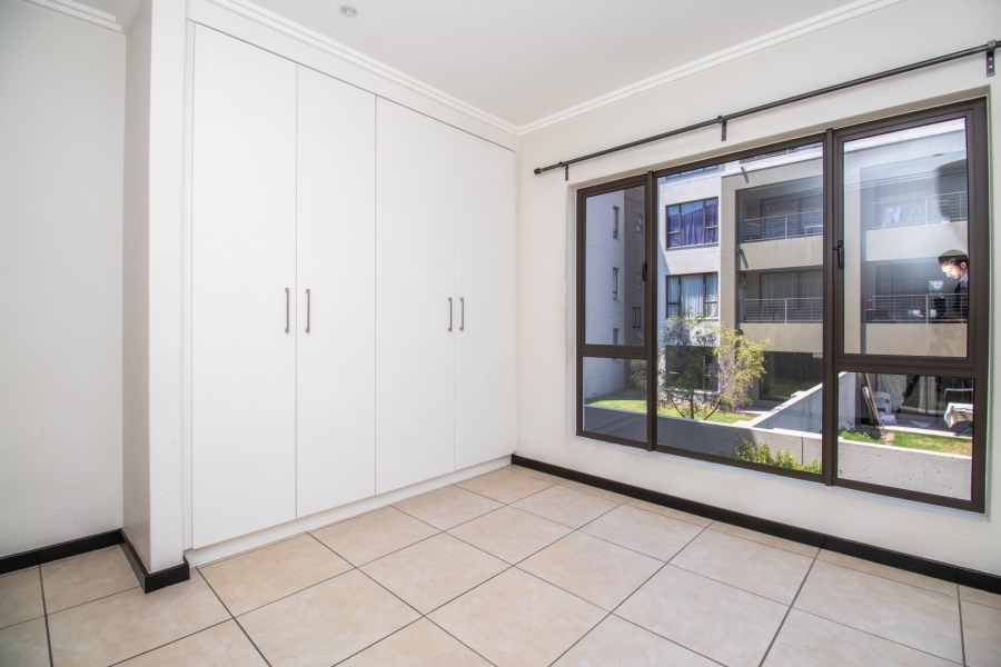 2 Bedroom Property for Sale in Barbeque Downs Gauteng