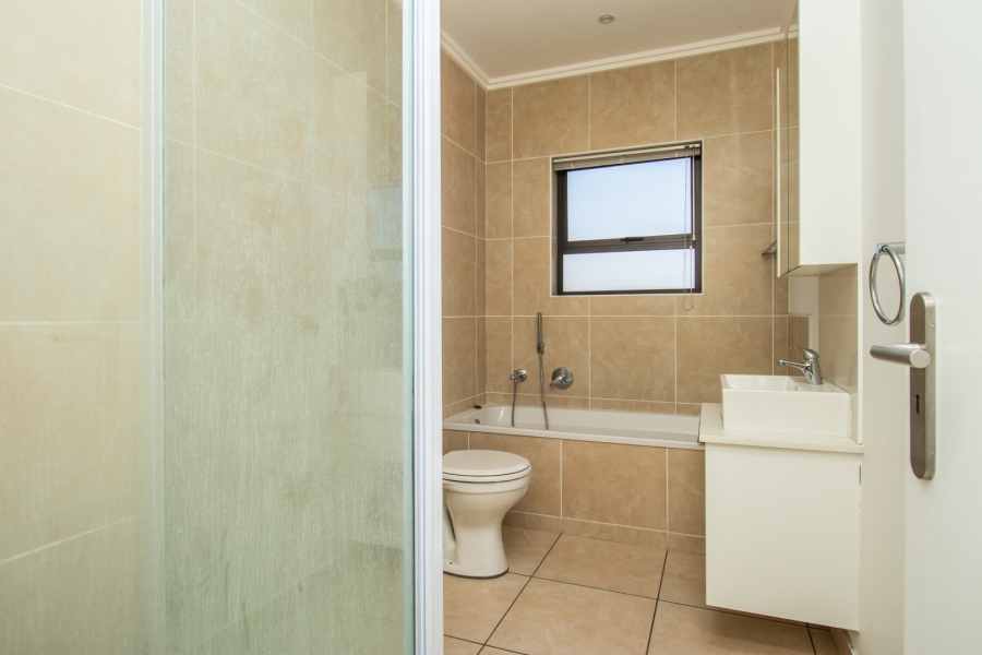 2 Bedroom Property for Sale in Barbeque Downs Gauteng