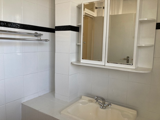 To Let 1 Bedroom Property for Rent in Johannesburg North Gauteng