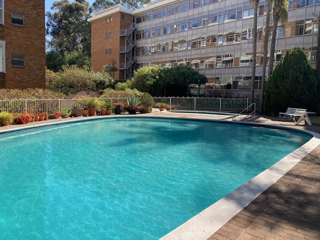 To Let 1 Bedroom Property for Rent in Johannesburg North Gauteng