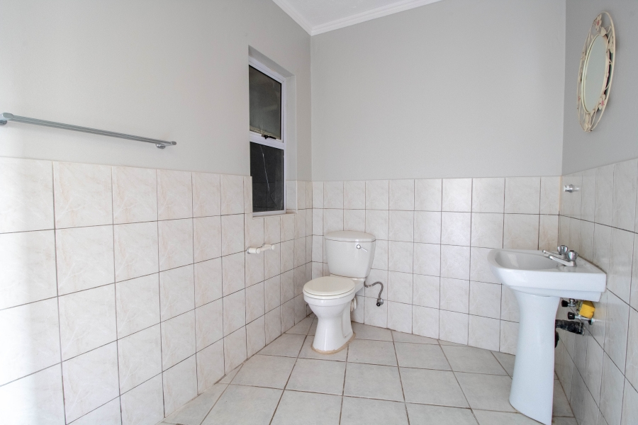 2 Bedroom Property for Sale in Halfway Gardens Gauteng