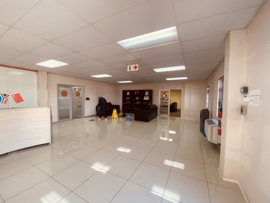 To Let commercial Property for Rent in Linbro Park Gauteng