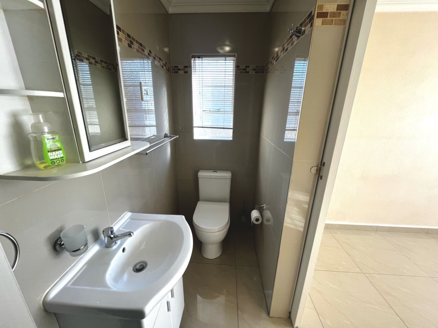 2 Bedroom Property for Sale in Meyersdal Gauteng