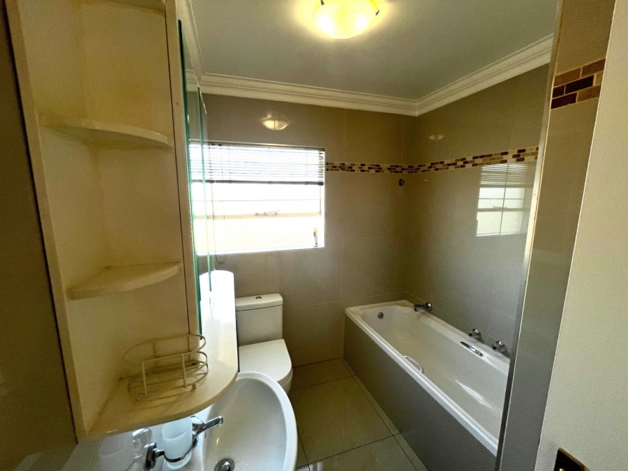 2 Bedroom Property for Sale in Meyersdal Gauteng