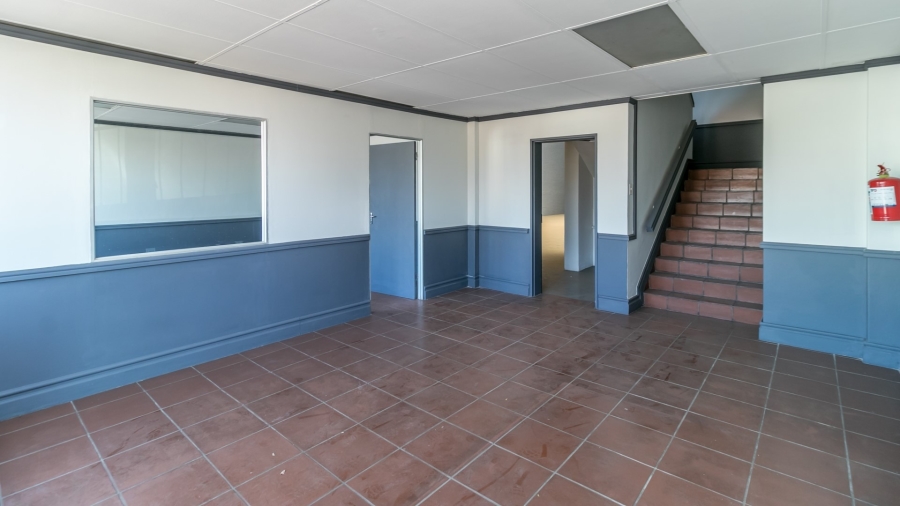 To Let commercial Property for Rent in Randjespark Gauteng