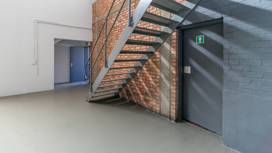 To Let commercial Property for Rent in Randjespark Gauteng