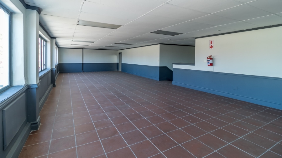 To Let commercial Property for Rent in Randjespark Gauteng