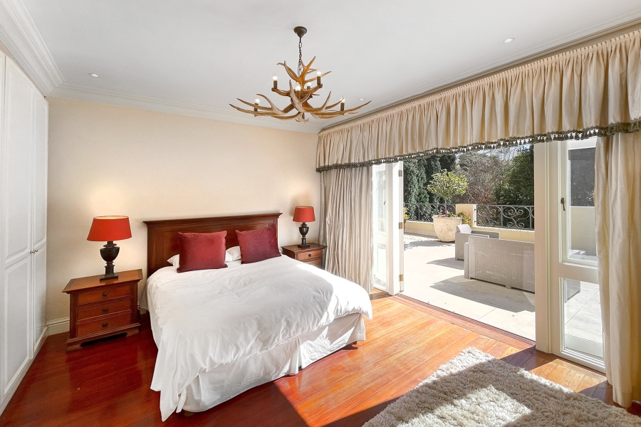 5 Bedroom Property for Sale in Saxonwold Gauteng