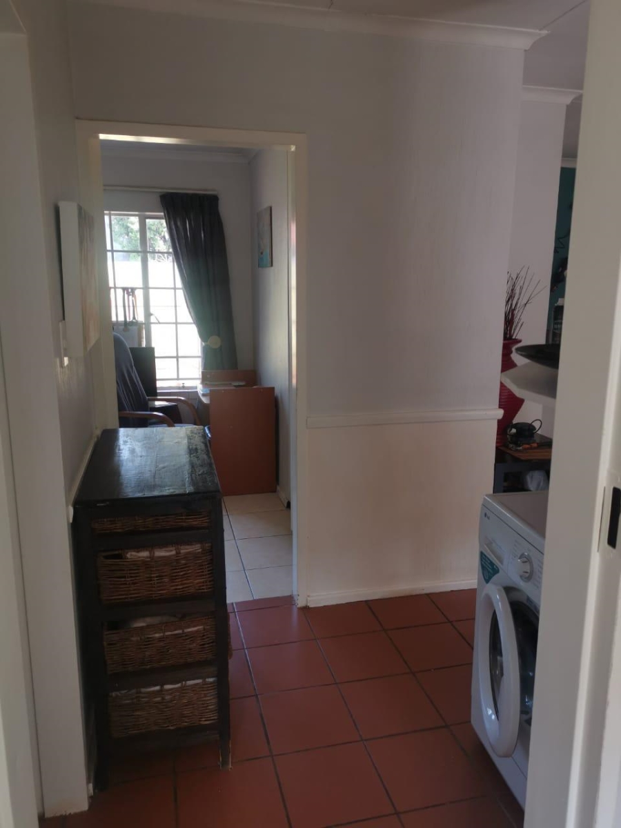 2 Bedroom Property for Sale in Doornpoort Gauteng