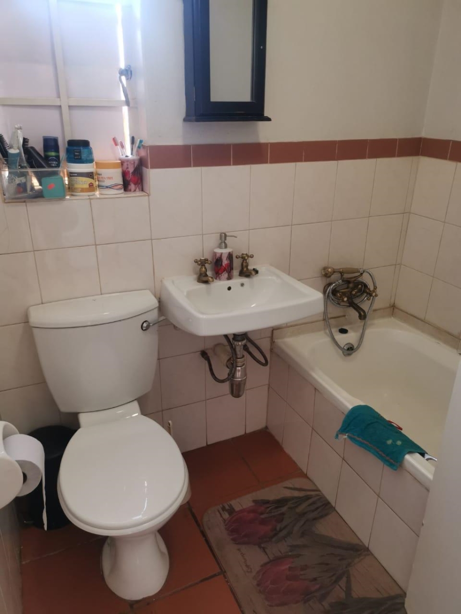 2 Bedroom Property for Sale in Doornpoort Gauteng