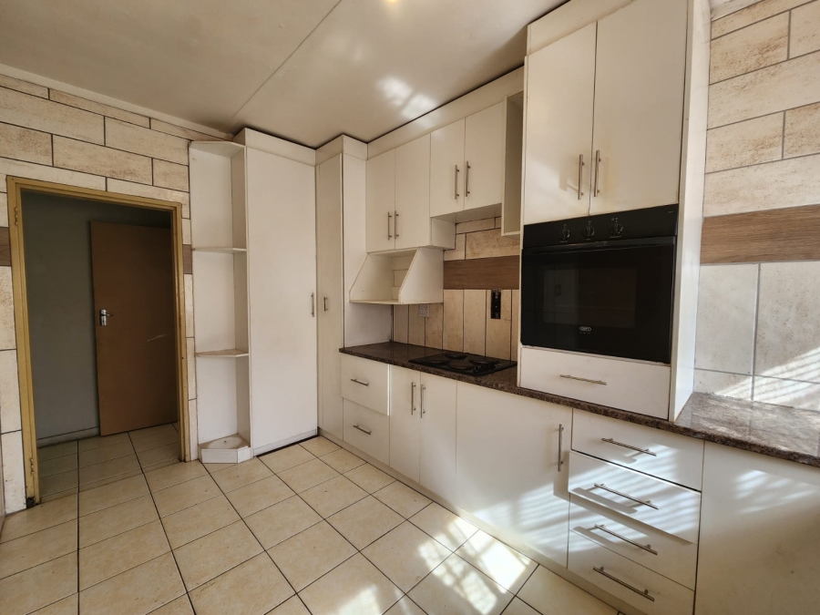 3 Bedroom Property for Sale in Duncanville Gauteng