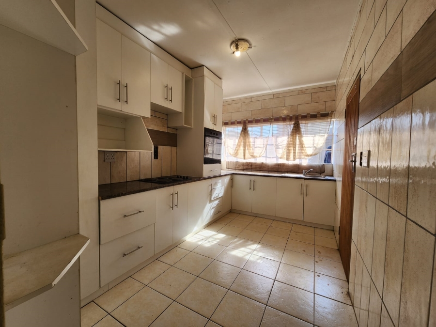 3 Bedroom Property for Sale in Duncanville Gauteng