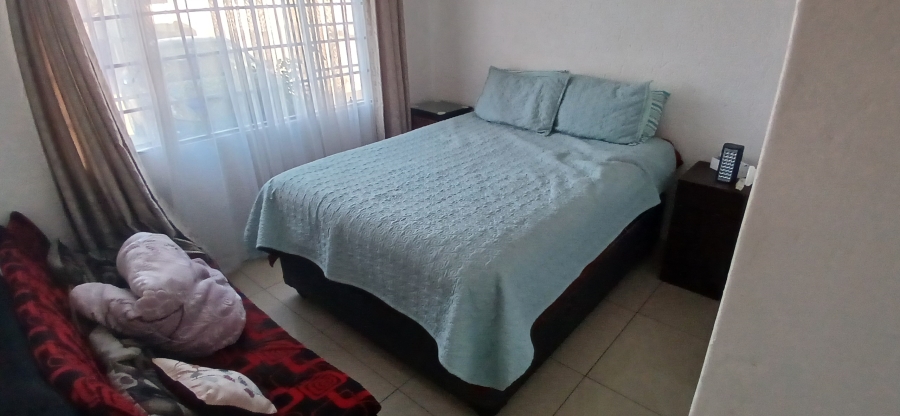 2 Bedroom Property for Sale in Rewlatch Gauteng