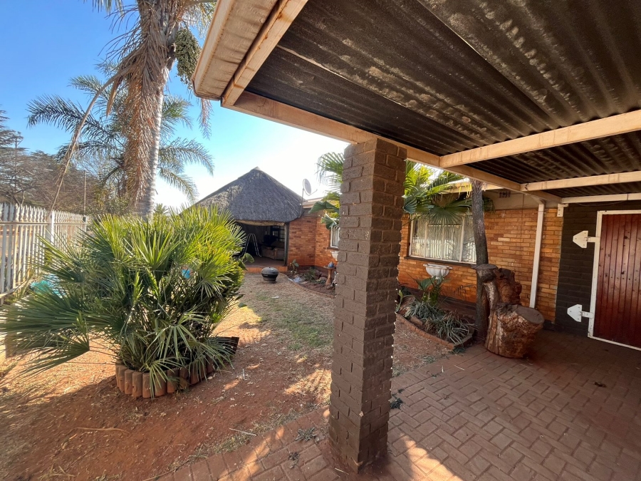 3 Bedroom Property for Sale in Vanderbijlpark CW Gauteng