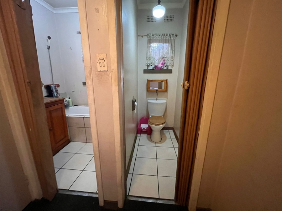 3 Bedroom Property for Sale in Vanderbijlpark CW Gauteng