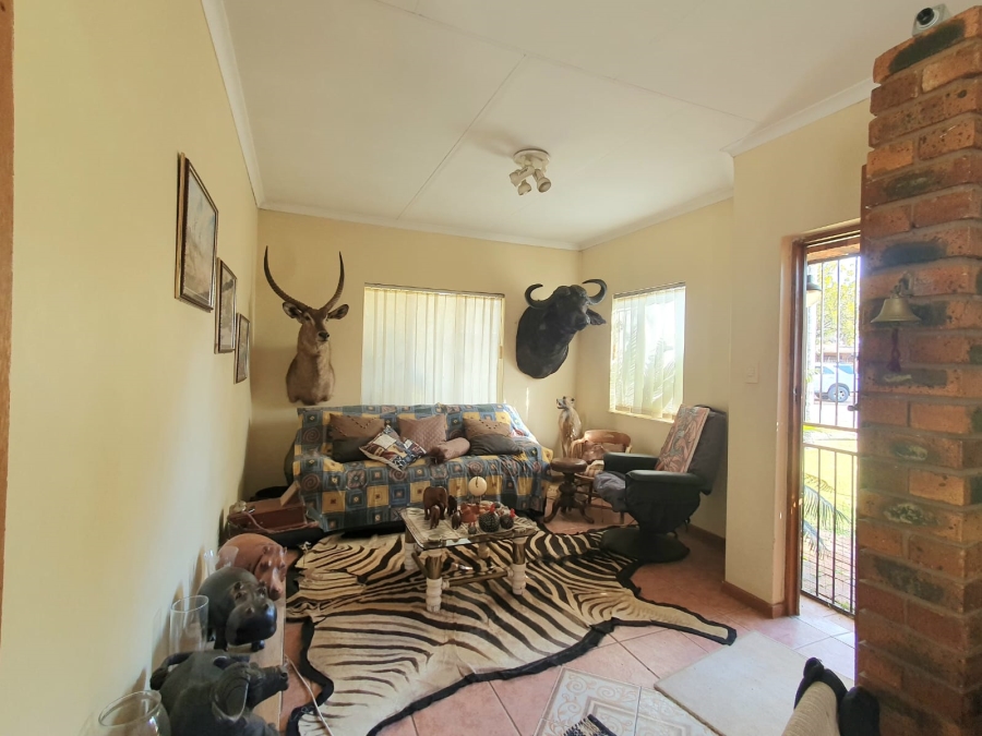 3 Bedroom Property for Sale in Dorandia Gauteng