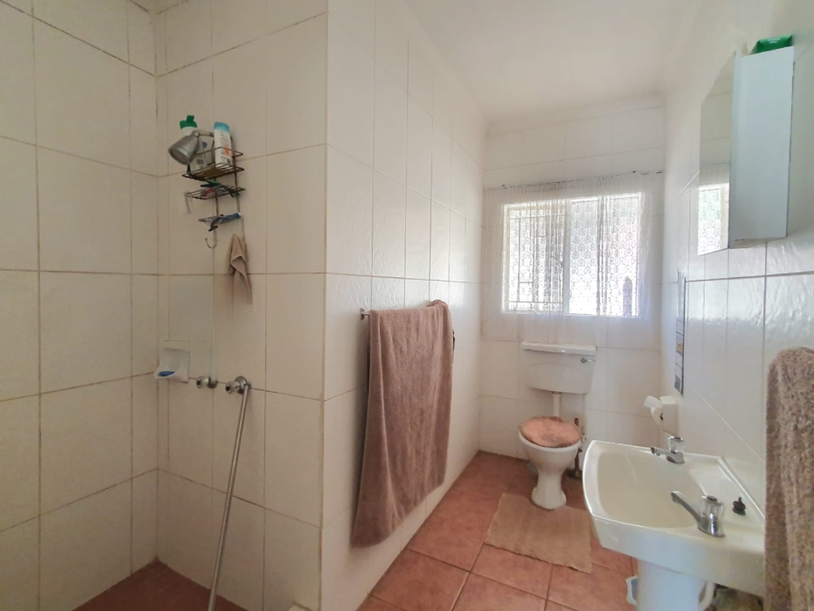 3 Bedroom Property for Sale in Dorandia Gauteng