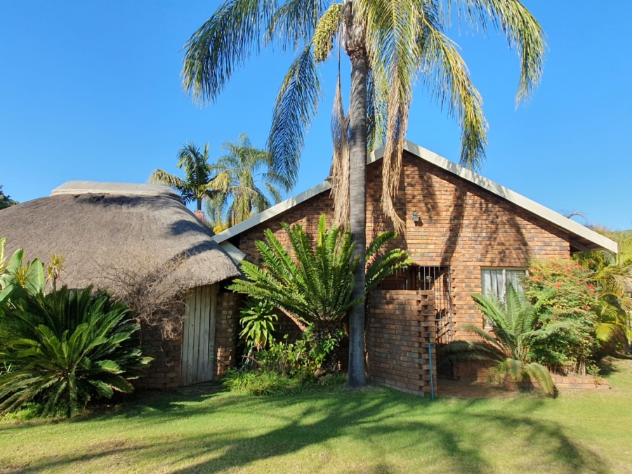 3 Bedroom Property for Sale in Dorandia Gauteng