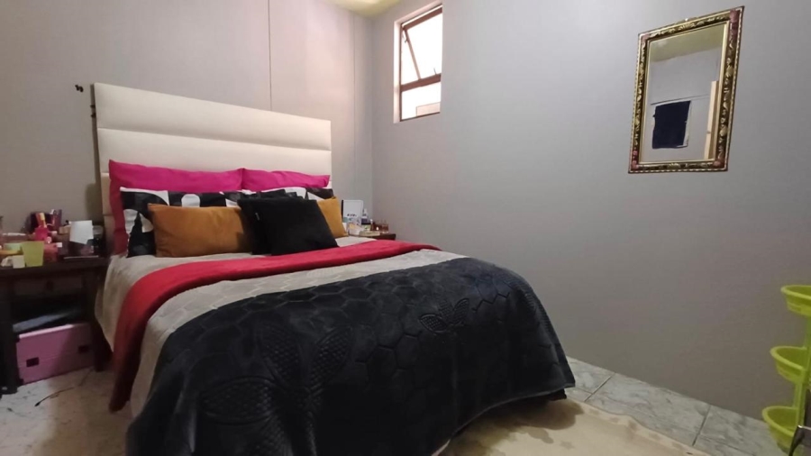 4 Bedroom Property for Sale in Sunnyside Gauteng