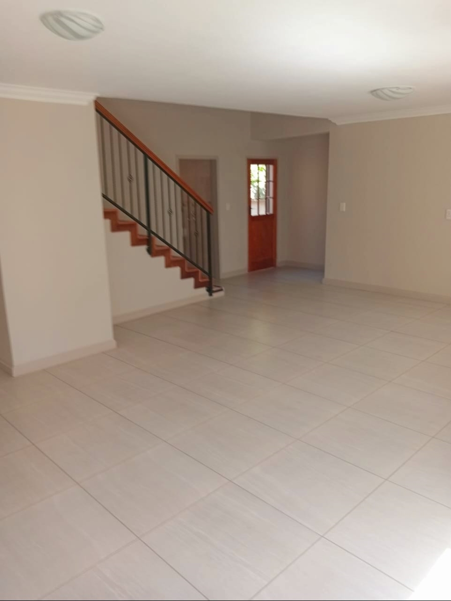 3 Bedroom Property for Sale in Equestria Gauteng