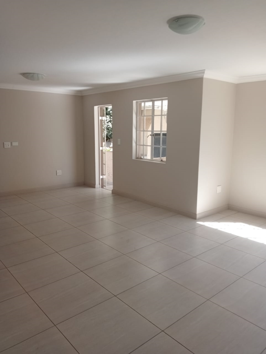 3 Bedroom Property for Sale in Equestria Gauteng