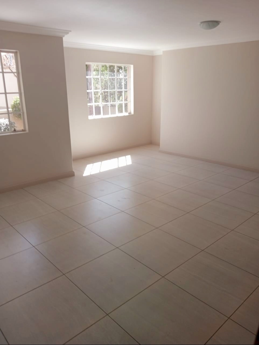 3 Bedroom Property for Sale in Equestria Gauteng