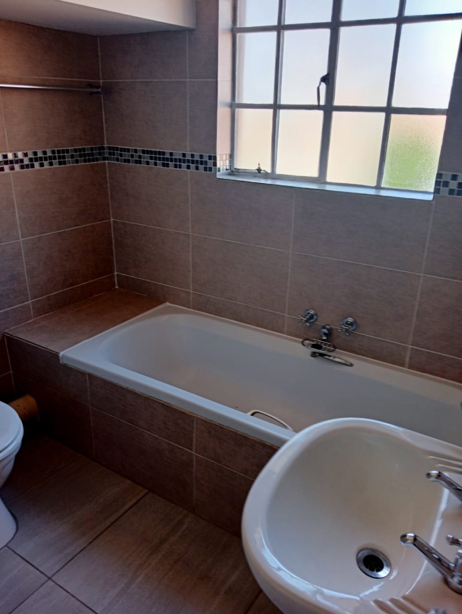 3 Bedroom Property for Sale in Equestria Gauteng