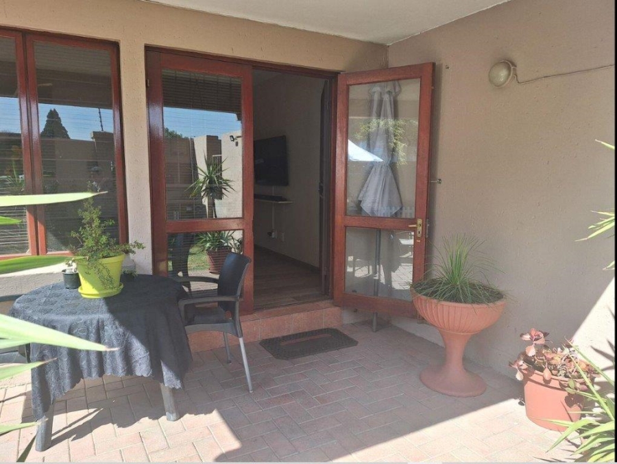 3 Bedroom Property for Sale in Dowerglen Ext 4 Gauteng