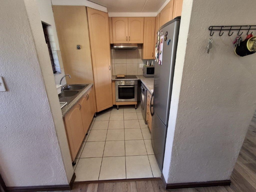 3 Bedroom Property for Sale in Dowerglen Ext 4 Gauteng