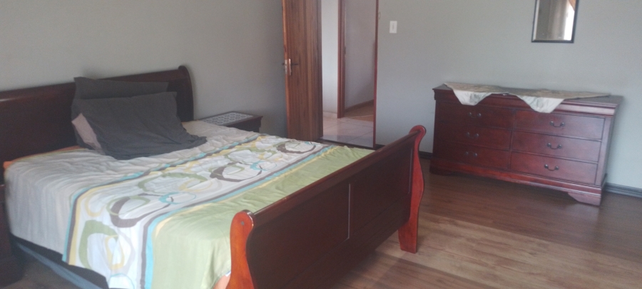 3 Bedroom Property for Sale in Windmill Park Gauteng